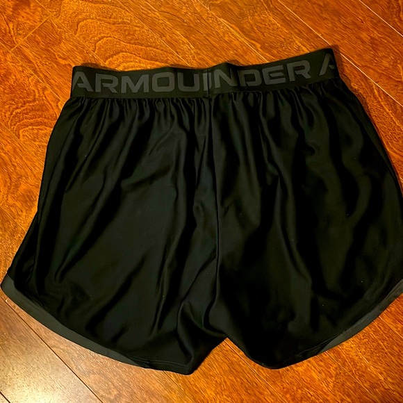 Under Armour shorts 1X - Picture 3 of 5